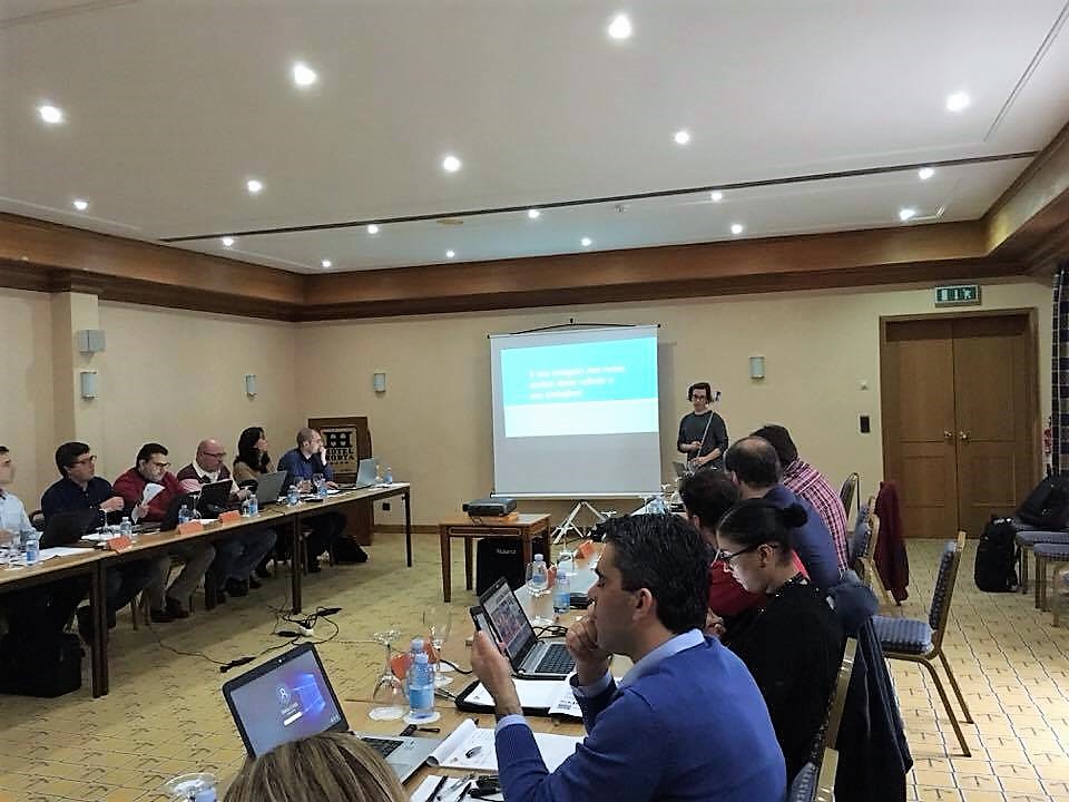 Estratégia nas redes sociais, Açores